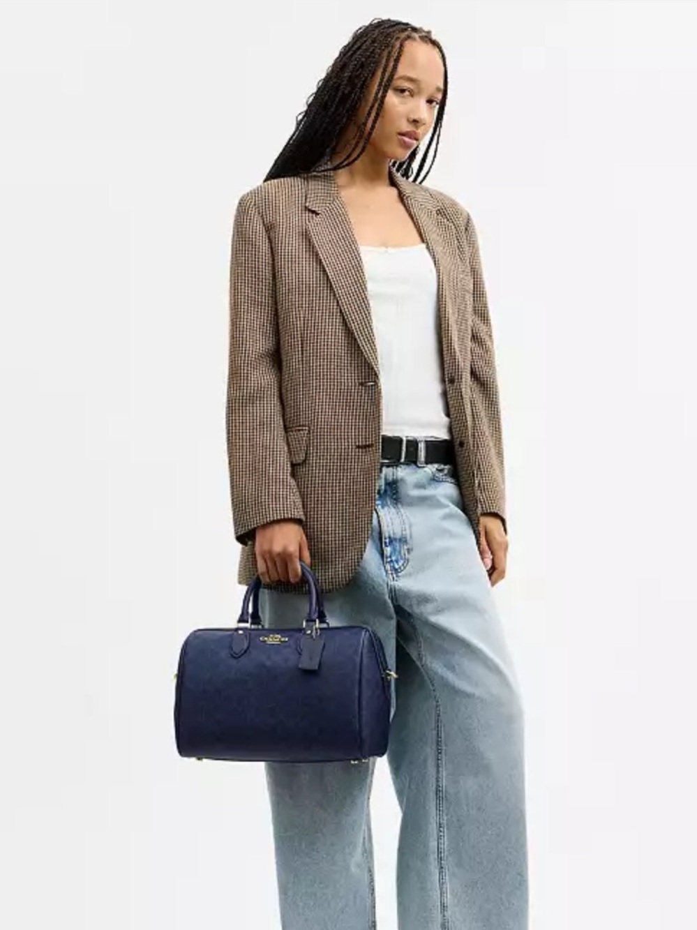 Rowan Large Satchel Bag
In Signature Canvas🌸 - Picture 3 of 8